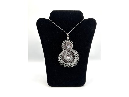 Paličkovaný náhrdelník Twist