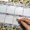 Týdenní plánovač - Pestrobarevné květy  Barevný potisk, papír 80g/m2