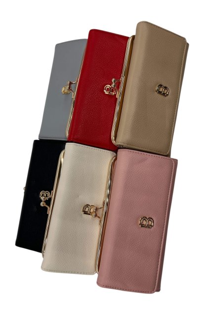 Dámská růžová peněženka