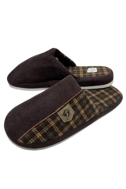 Pánské hnědé domácí papuče 07