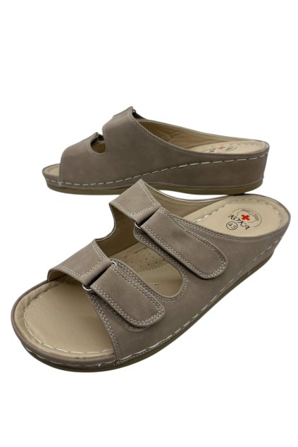 Dámske orieškové pohodlné papuče KOKA 01