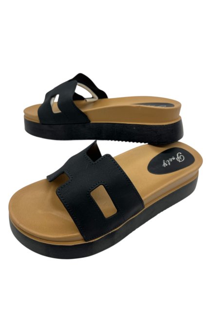 Dámske čierne papuče 24