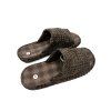 Pánské hnědé domácí papuče 08