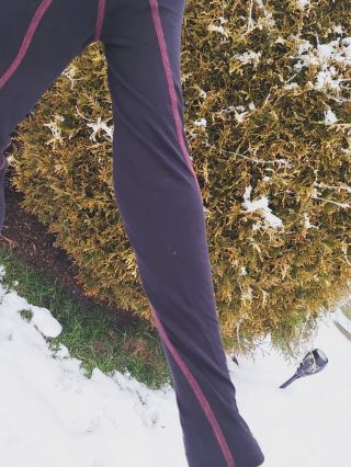 ❄️ VÝPRODEJ TERMOPRÁDLA ❄️ Termolegíny + termomikina se zipem, které tě udrží v teple až do -5 °C 🥶 Hřejivé, pružné,...