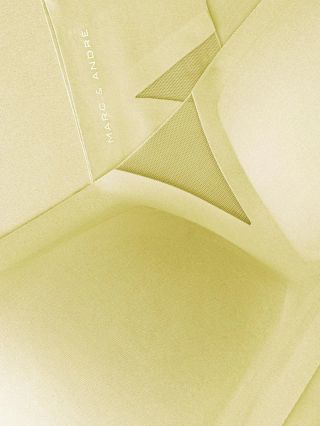 Second Skin 💫 oblíbená podprsenka v Raffiné. Hladká, bezešvá a neuvěřitelně pohodlná — ideální pod trička i na každodenní...