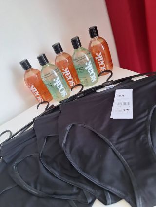 Modalové kalhotky Mey v černé barvě jsou neuvěřitelně jemné, pohodlné a díky vyššímu pasu krásně sedí 🌿 ( Nevíte, že je na...