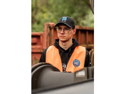 Reflexní výstražná vesta s lokomotivou 810 orchestrion šukafon