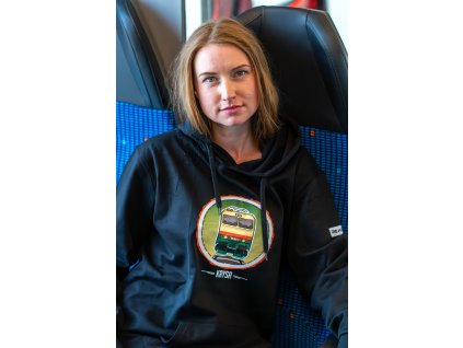 Mikina s potiskem lokomotivy Krysa Banán Potkan Pražská dvojka 151 škoda