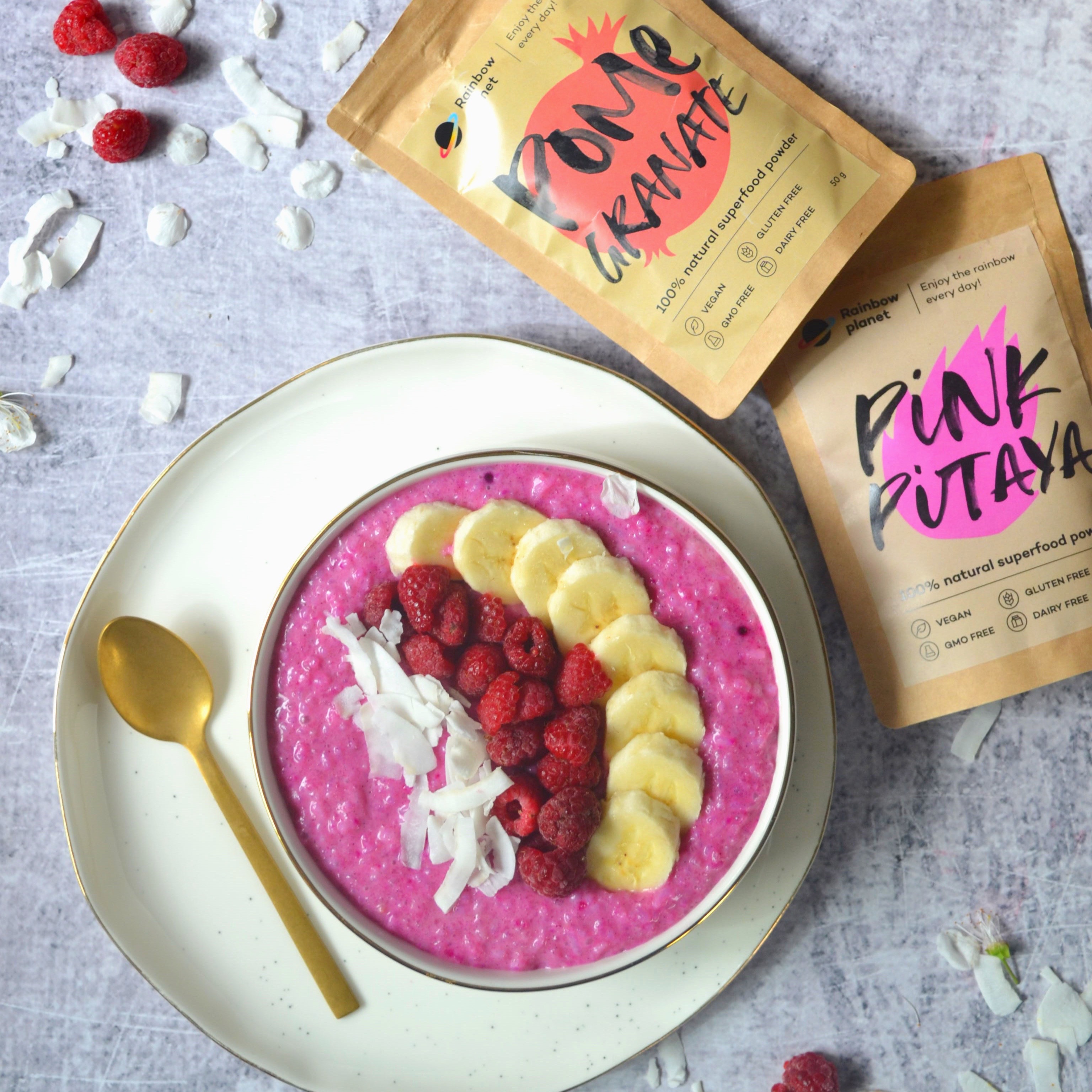 Vegan mléčná rýžová kaše s Pink Pitayou