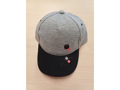 Dievčenská šiltovka