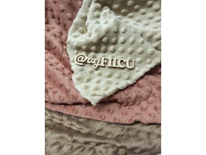 Minky hnědé 30x30 cm