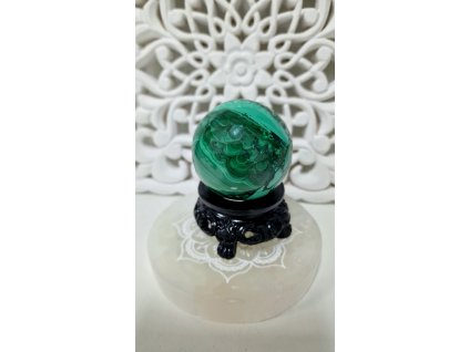 Malachitová guľa 4