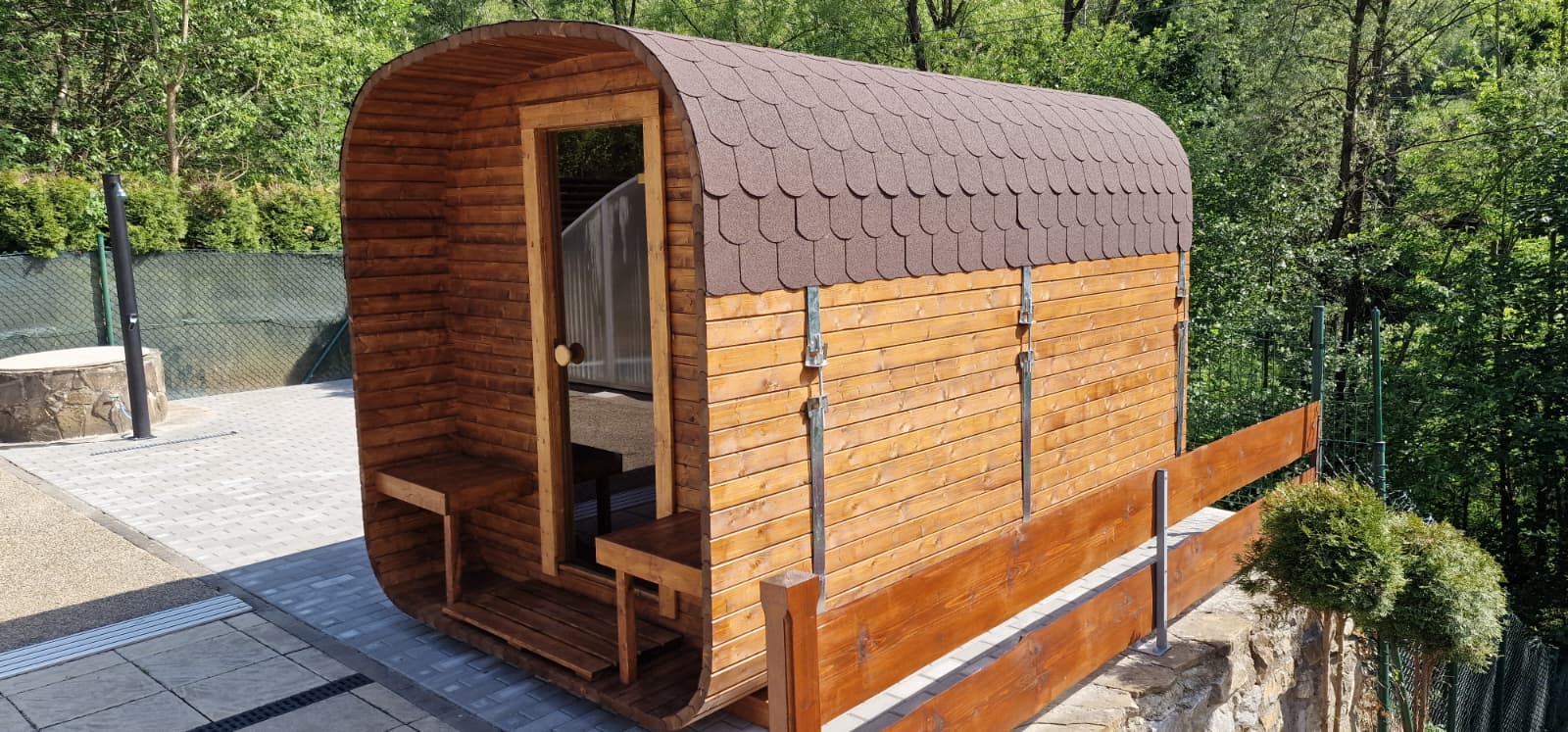 Sauna a vyhřívaný bazén – Rajnochovka 1