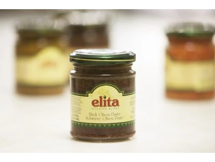 vyr 28Pasta z cernych oliv