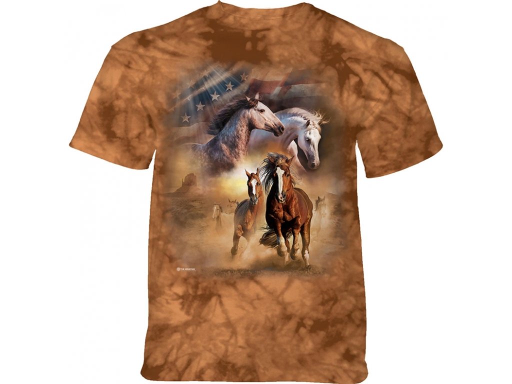 Hnědé tričko a koně v běhu