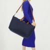 Cestovní dámská taška Charm London Buckingham - navy 35L