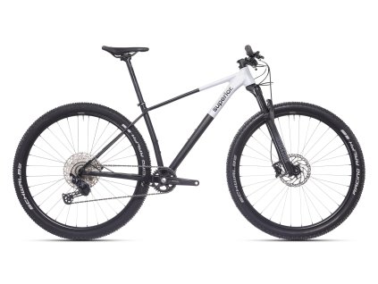 Superior XP 6.2 Matte black/ White 2025 (Velikost S, Rok 2025)