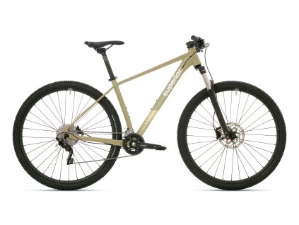 Superior XC 6.8 Matte Sand 2025 (Velikost 16.0" (S), Rok 2025)