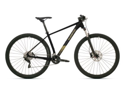 Superior XC 6.1 Gloss Black/Gold 2025 (Velikost 16.0" (S), Rok 2025)