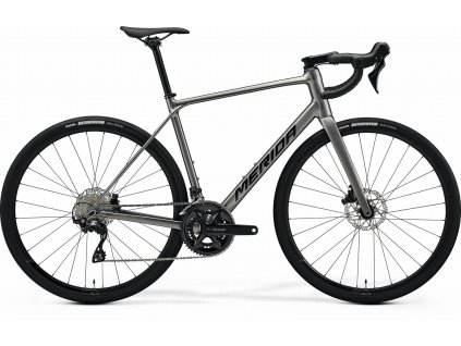Merida SCULTURA ENDURANCE 400 Gunmetal Grey(Black) 2026 (Velikost XS, Rok 2026)