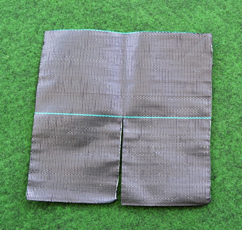 Agrojutex Tkaná mulčovací plachetka 30 x 30 cm - zelená ZAHRADA Sklad6 0631