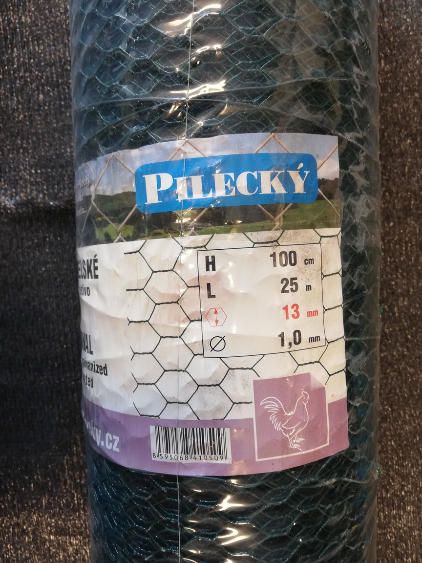 Pilecký Chovatelské šestihranné pletivo poplastované (Zn + PVC) 13mm - výška 100cm - 25m ZAHRADA Sklad6 0972 >100