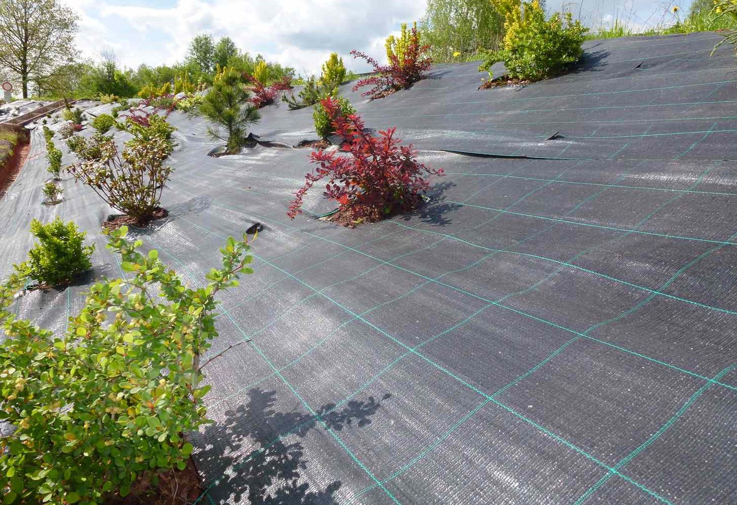 Agrojutex Tkaná textilie, agrotextilie 100g/m2, 20m x 1,05m - hnědá ZAHRADA Sklad6 0317 >100