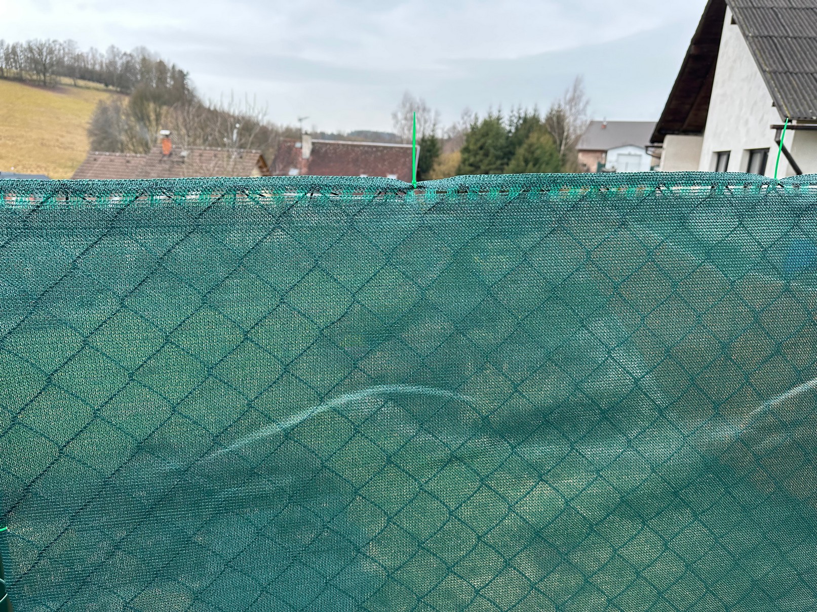 GTEX Stínící tkanina, rašlový úplet 92%, 150g/m2, 100m x 1,8m - zelená ZAHRADA Sklad6 0088 >100