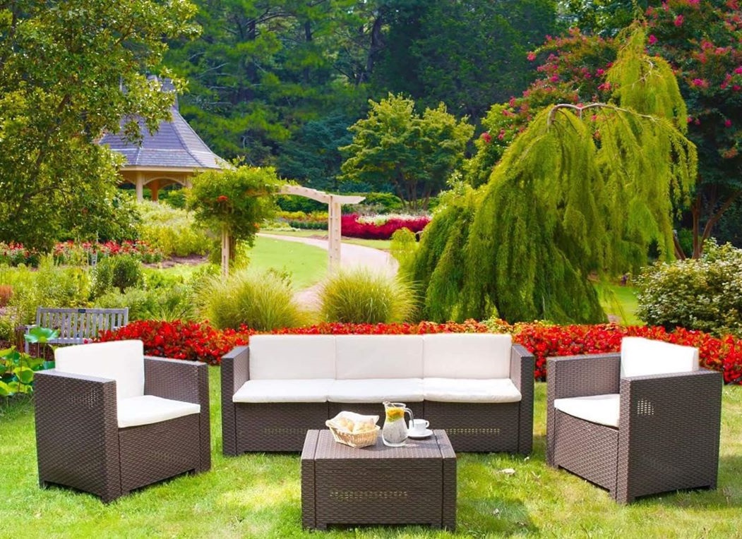 Sprievodca výberom záhradného posedenia: Tieto tipy rozhodne zvážte!