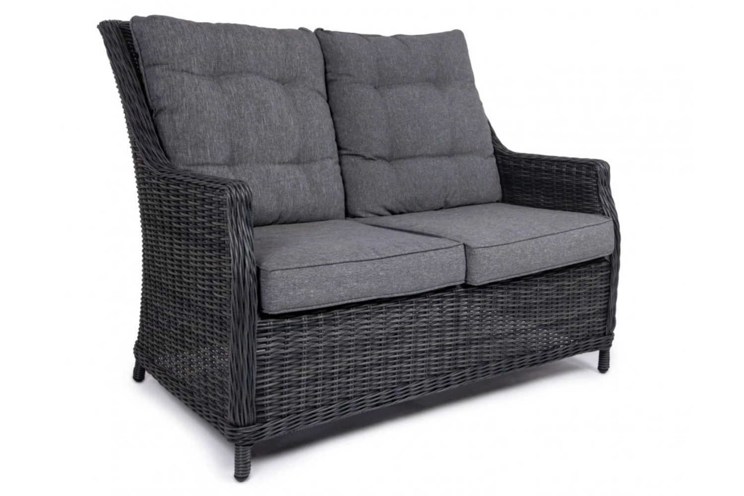 ochrana-ratanoveho-nabytku-pred-dazdom