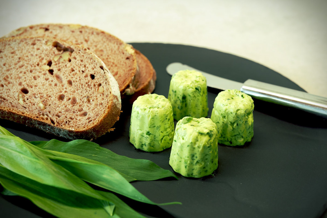 GERÄUCHERTE BÄRLAUCHBUTTER