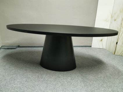 Nový černý ovál jídelní stůl REFLECTION
