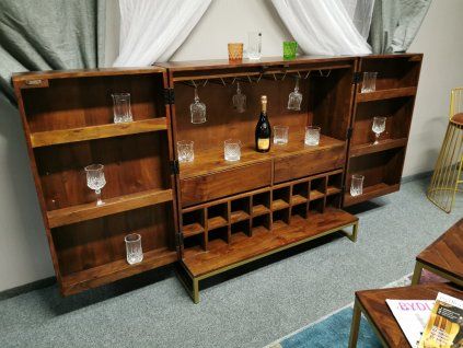 Nová stylová skříňka - bar CALATRIA