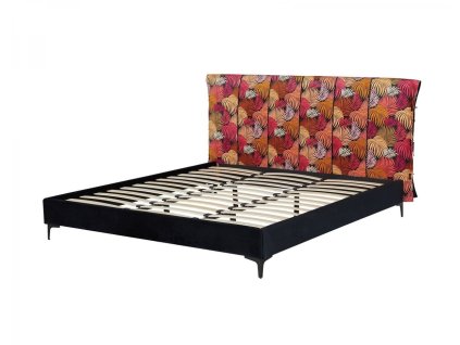 Nová postel s roštem 140x200 čalouněná červená