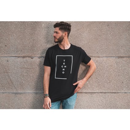 Prodloužené černé tričko | Techno