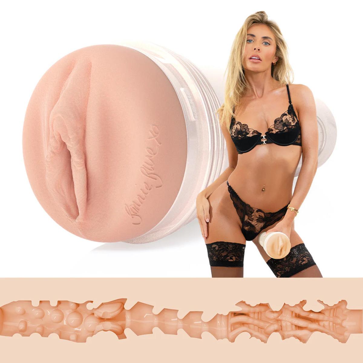 Rosy Gold Fleshlight Girls - Bonnie Blue 1K Signature Vagina