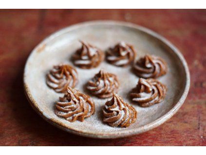 Borovicové raw vegan karamelky