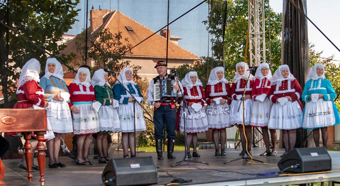 FOLKLÓR na jižní Moravě – nejen hudba, tanec a zpěv