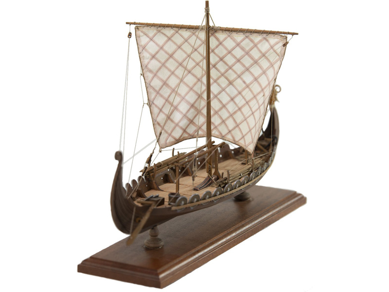 Fotografie produktu: AMATI Oseberg vikingská loď 1:50 kit