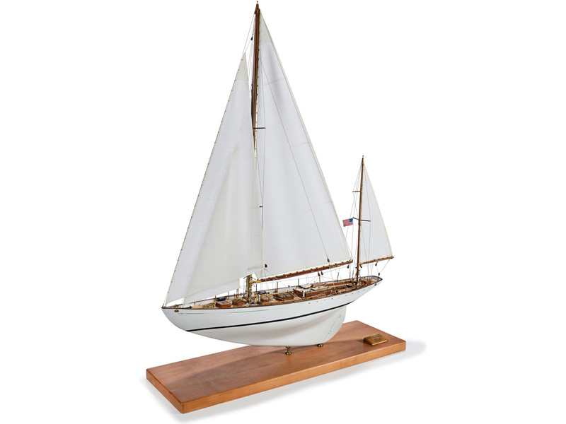 Fotografie produktu: AMATI Dorade plachetnice Fastnet cup 1931 1:20 kit