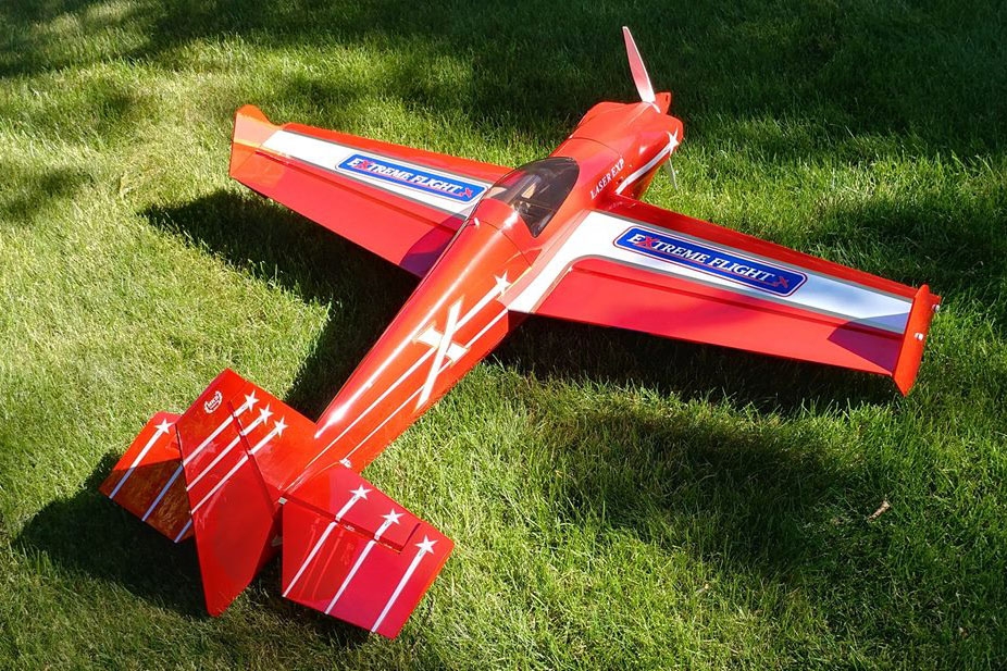 Fotografie produktu: ExtremeFlight 60" Laser V3 Červená/Bílá/Zlatá 1,52m