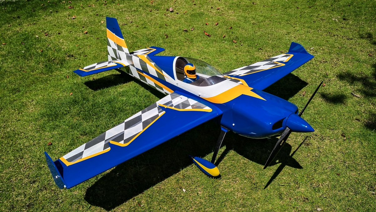 Fotografie produktu: ExtremeFlight 114" Slick 580 - Modrá 2,9m
