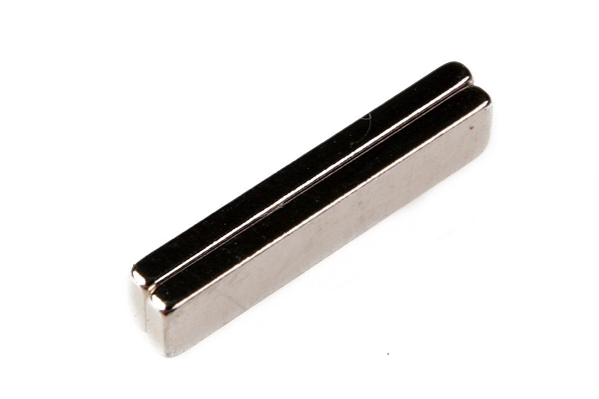 Fotografie produktu: PELIKAN MAGNET SET 19 x 4 x 1.5mm (2ks)
