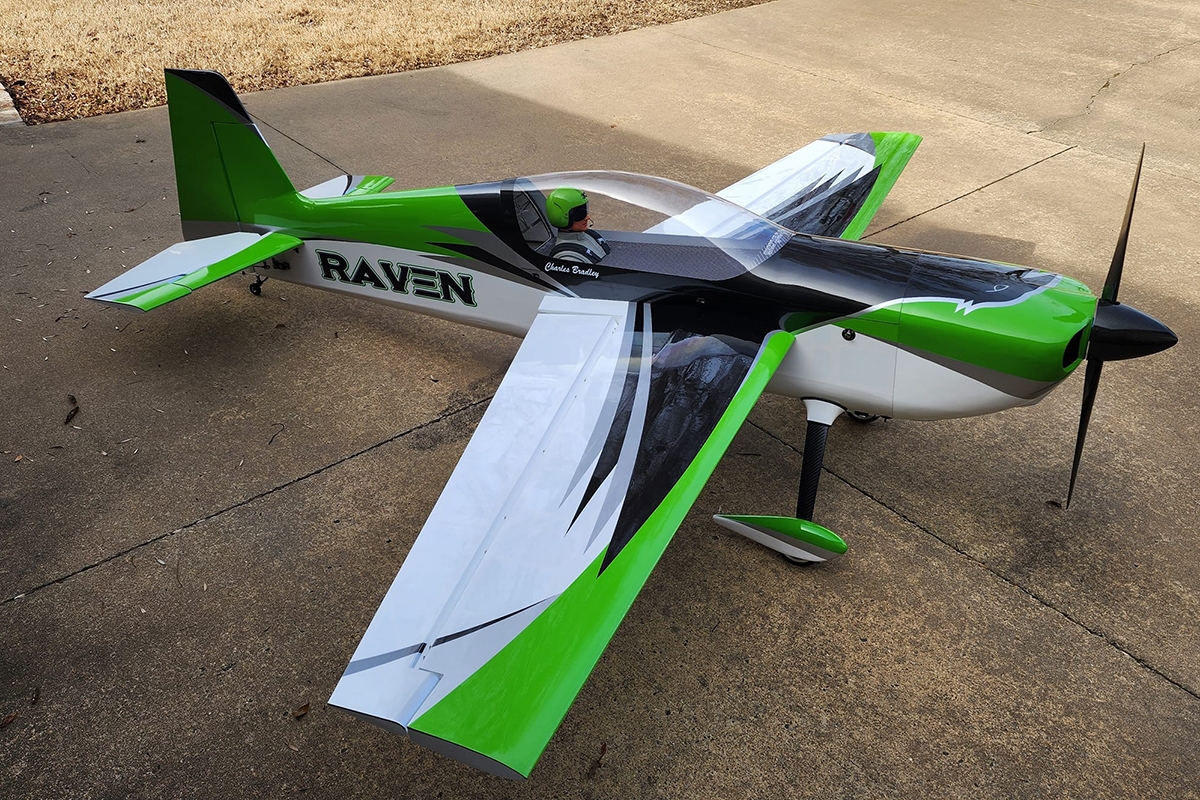 Fotografie produktu: AJ Aircraft 106" Raven DT ARF - zelená