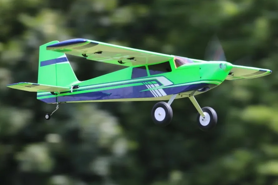 Fotografie produktu: OMP 49" Bighorn Pro ARF (klapky) - zelená 1,24m