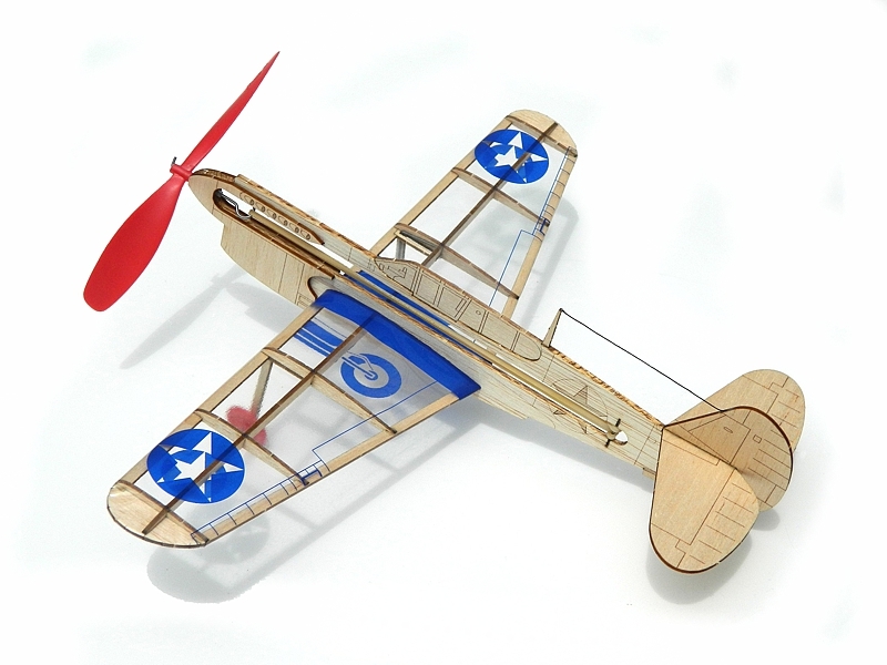 Fotografie produktu: Guillow U.S. Warhawk gumáček 286mm