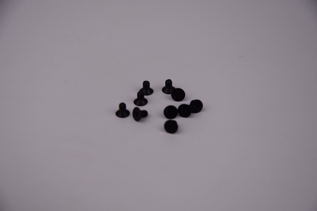 Fotografie produktu: SWORKz ocelový Imbusový šroub s zápustnou hlavou, M2,6x4mm, 10 ks.