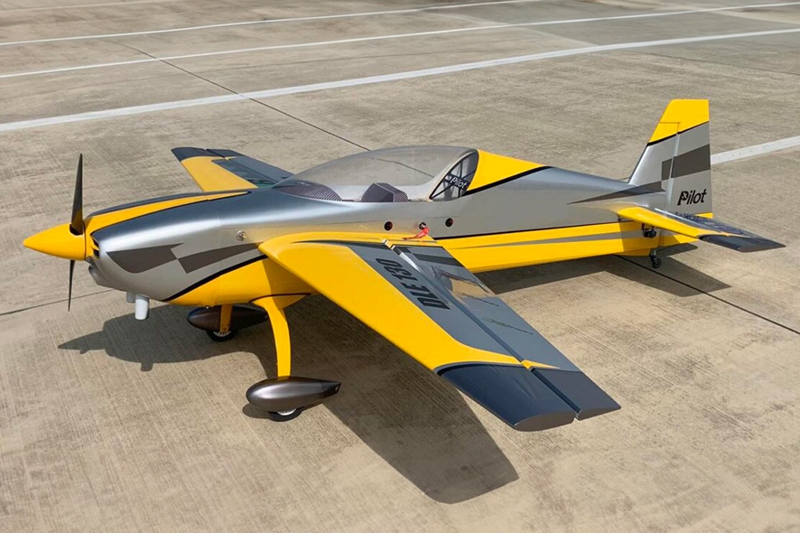 Fotografie produktu: Pilot RC 115" Extra NG 2920mm 150cc Žluto-Stříbrná