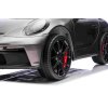 Dětské elektrické autíčko Porsche 911 GT3 černá – boční pohled a detaily kol