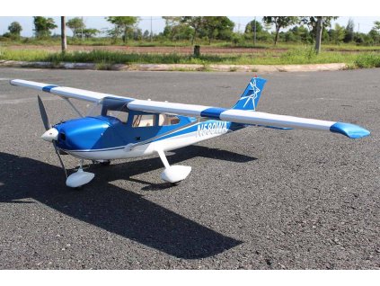 Cessna Skylane T 182 1,75m Modro/Bílá